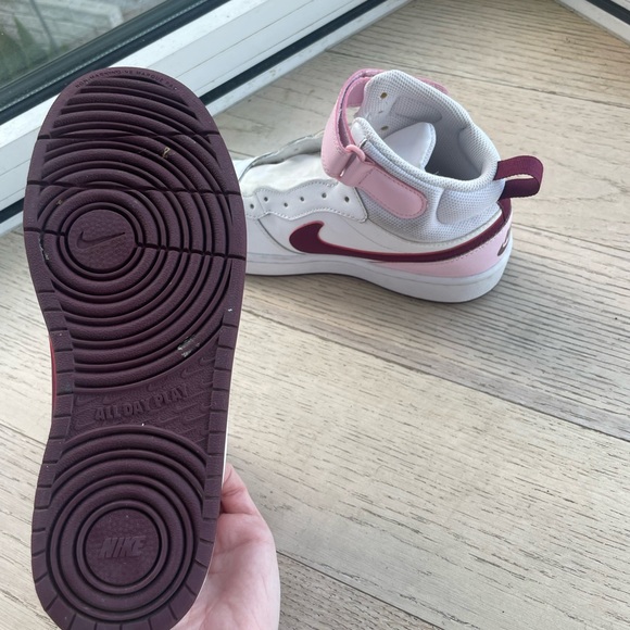 Nike dunks mid size 6Y pink! - Picture 7 of 9